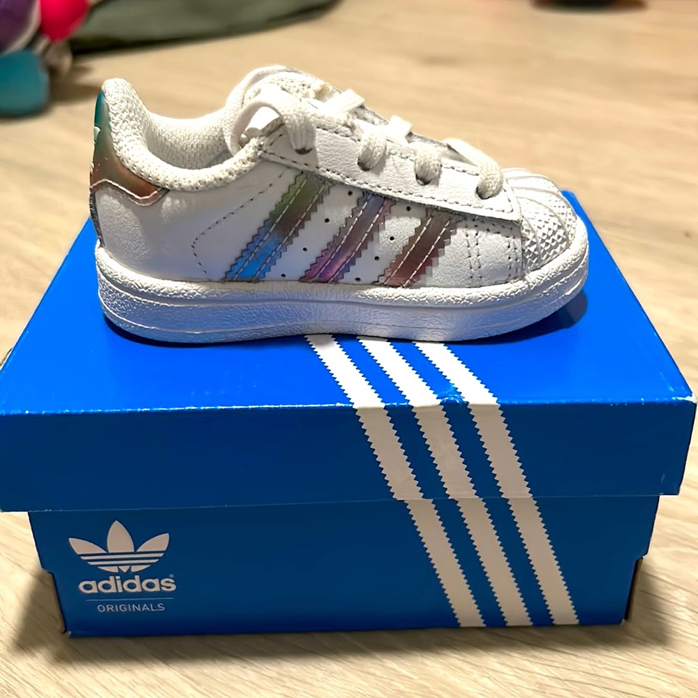 Adidas Superstar Shoes Size 3K
